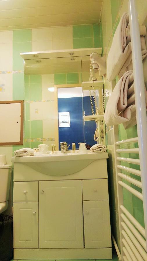 Modern'Hotel ヴァランシエンヌ エクステリア 写真