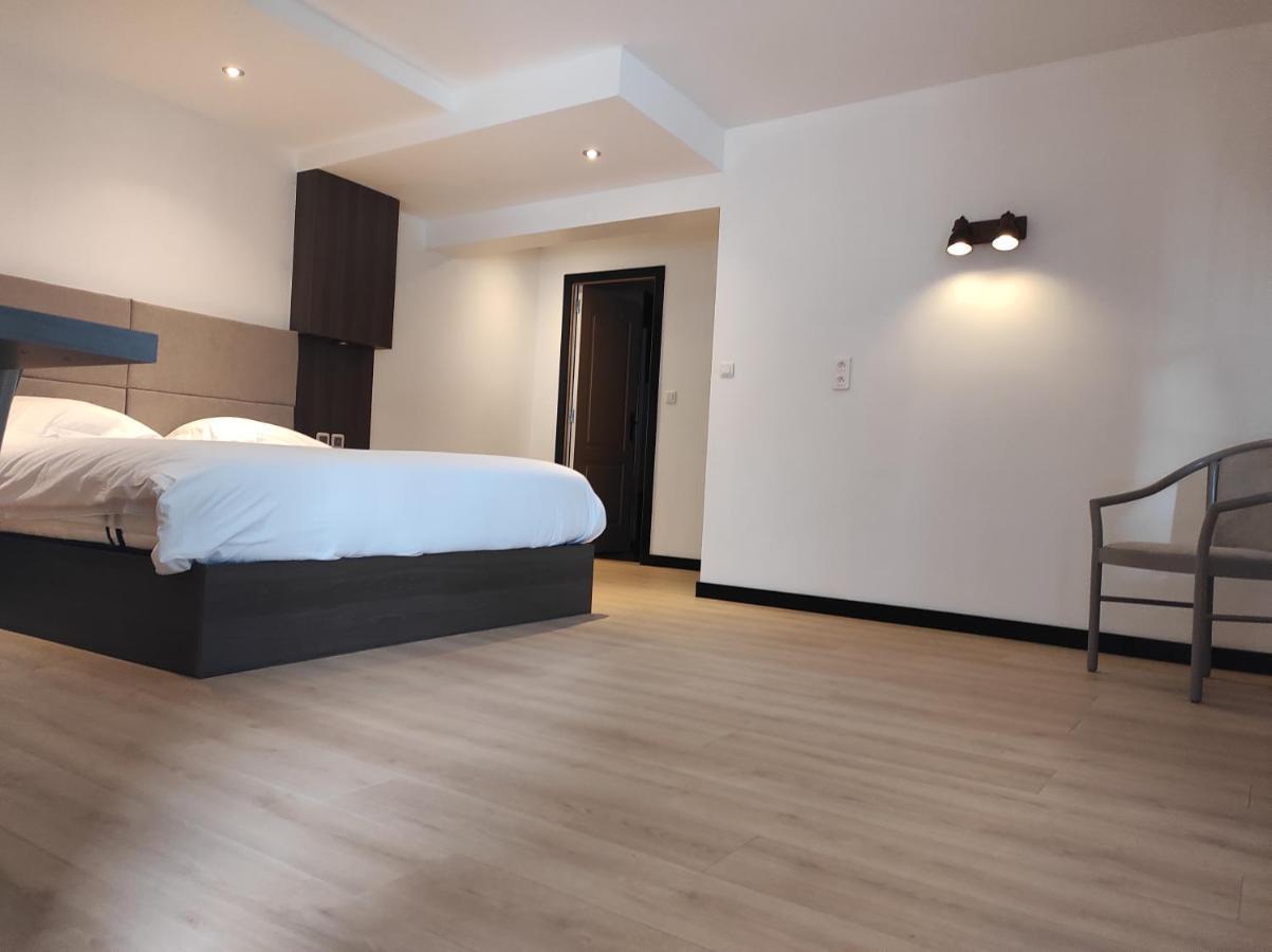 Modern'Hotel ヴァランシエンヌ エクステリア 写真