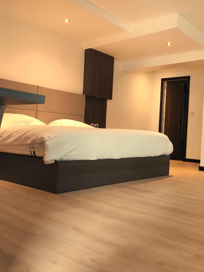 Modern'Hotel ヴァランシエンヌ エクステリア 写真